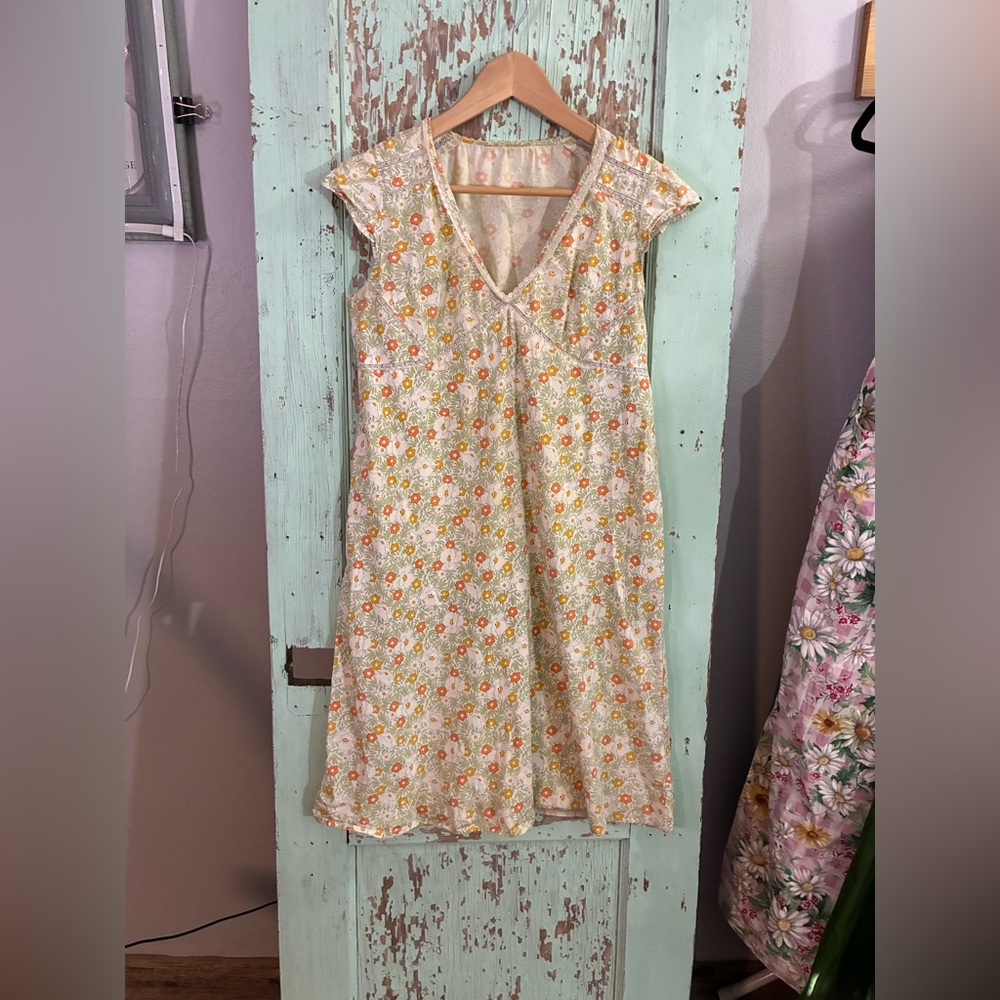 Floral V-Neck Dress - Cream and Orange